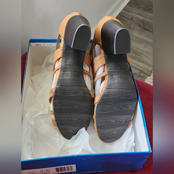 Easy Street AMAZE Sandald Size 12 WIDE - Picture 5 of 6